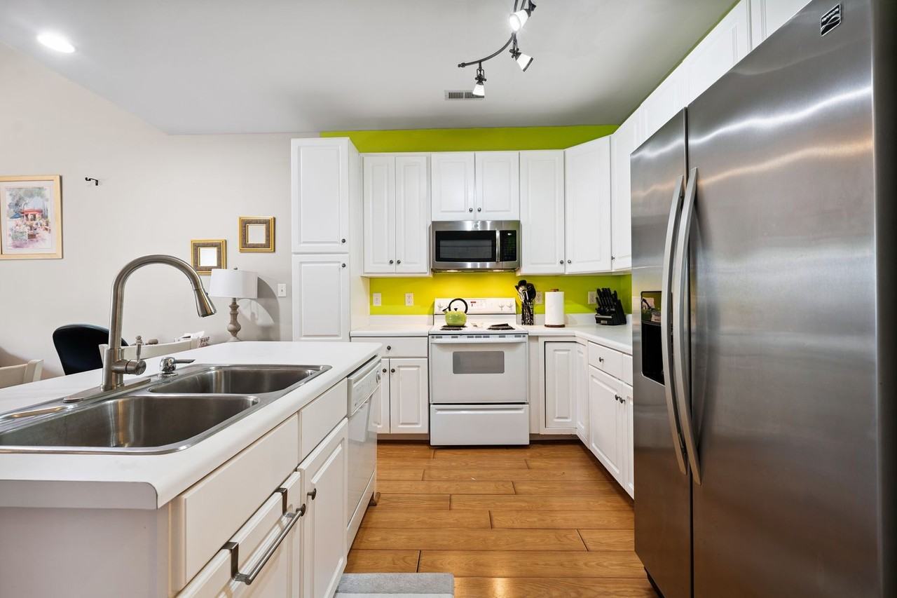 702 Teague Pl - Photo 6 of 19