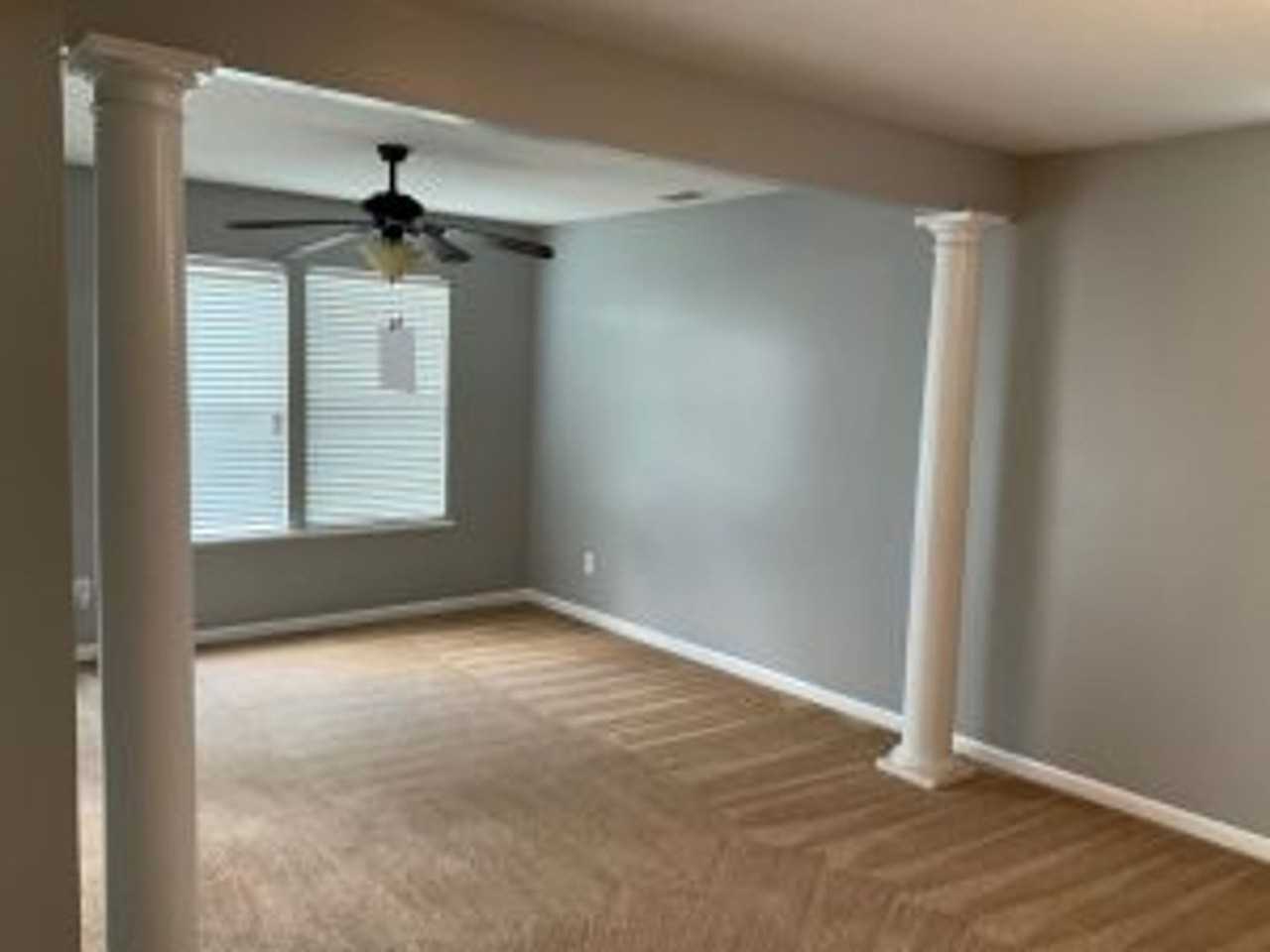 734 Mcnamara Ln - Photo 2 of 8