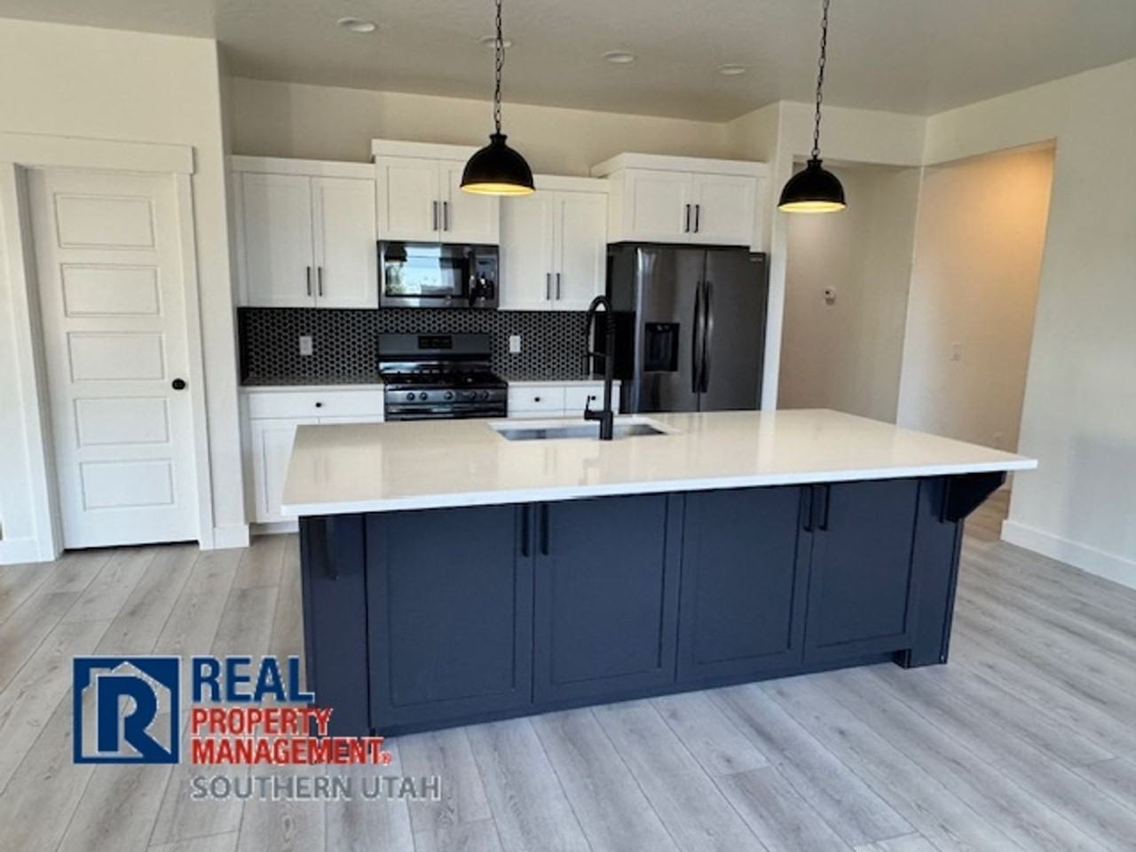 3106 E Photinia Dr - Photo 5 of 25