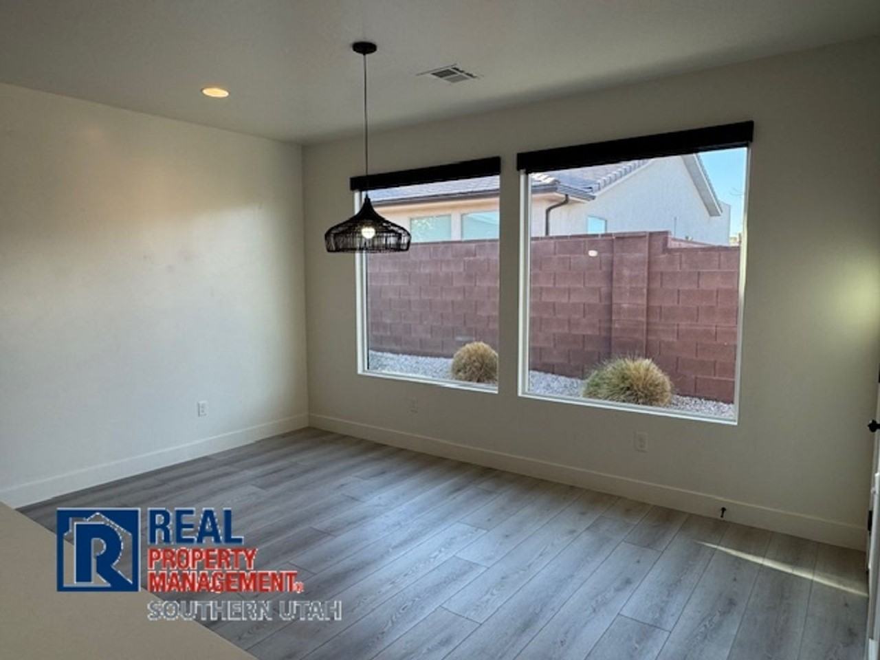 3106 E Photinia Dr - Photo 7 of 25