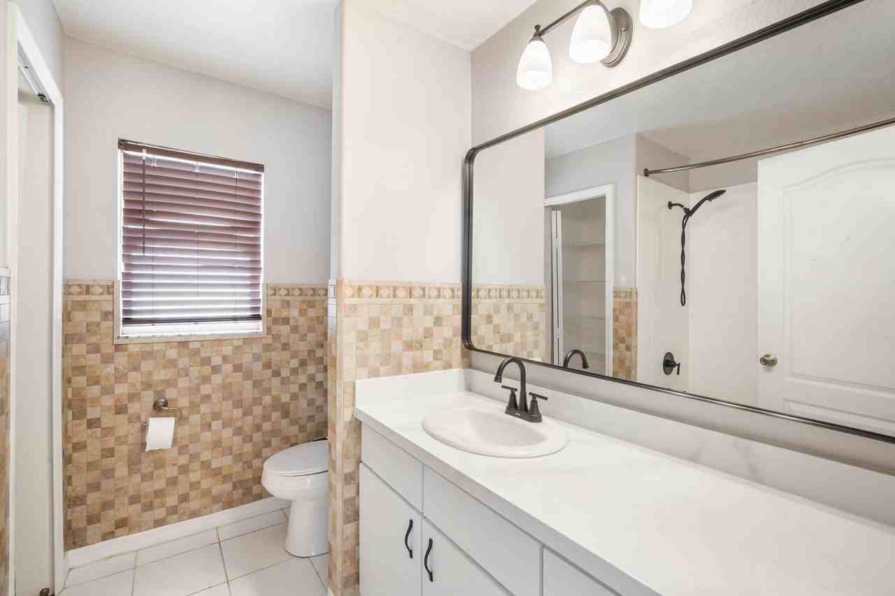 3803 Grand Forks Dr - Photo 7 of 26