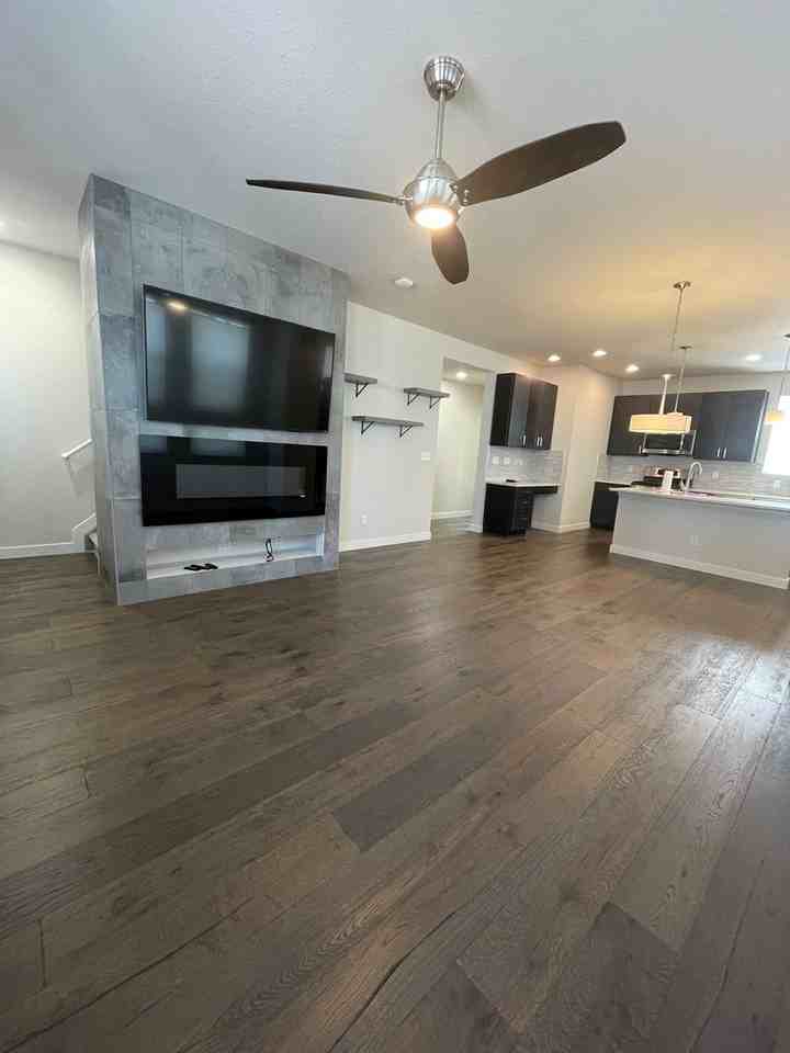 11261 Central Ct - Photo 3 of 19