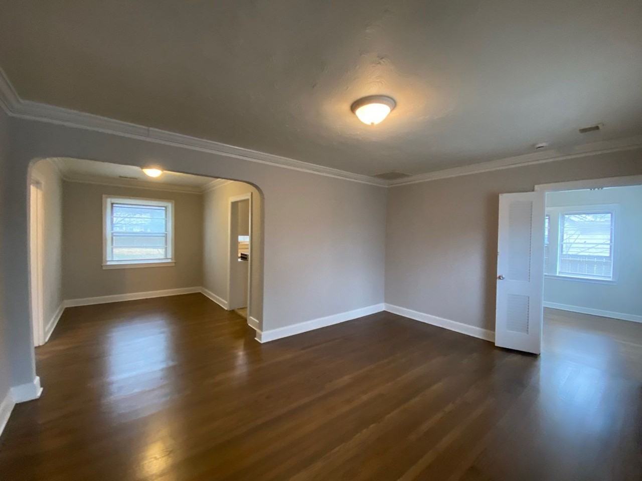 616 Shotwell St - Photo 3 of 11