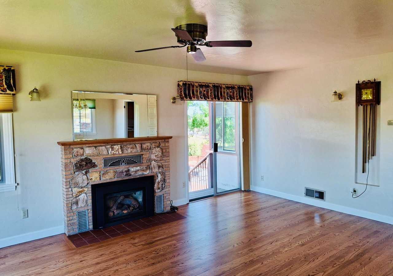 2230 Andregg Rd - Photo 2 of 15