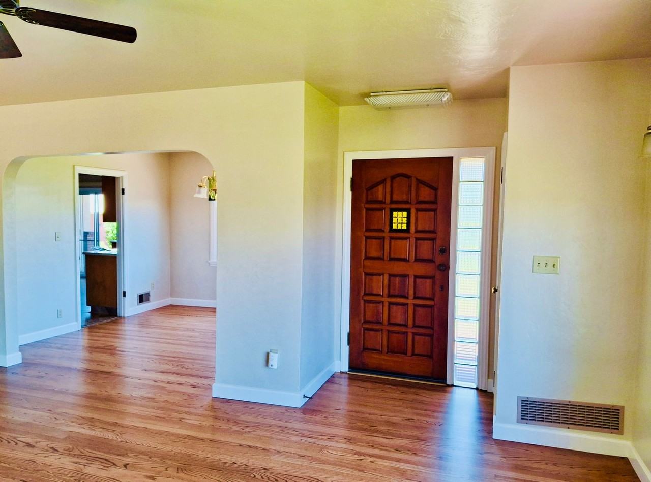 2230 Andregg Rd - Photo 3 of 15