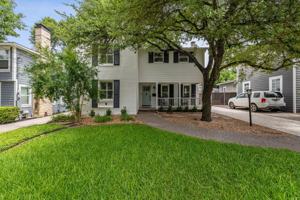 featured image of 211 College Blvd