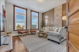 2965 Pacific St - Photo 1 of 1