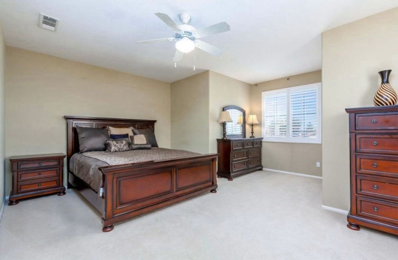 6882 Contes St - Photo 2 of 32