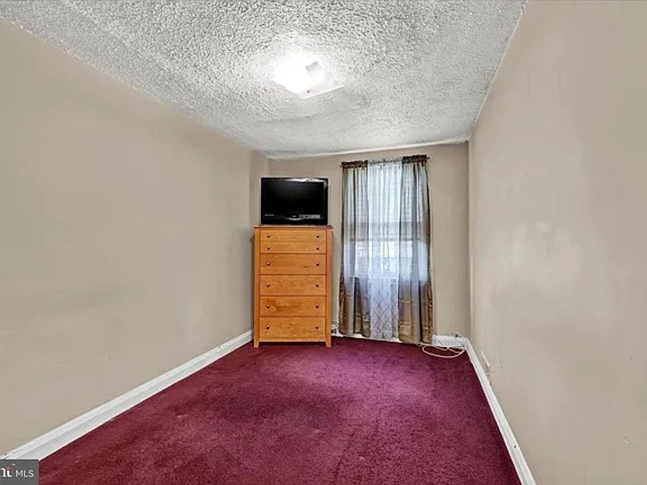 3240 Westmont Ave - Photo 7 of 13