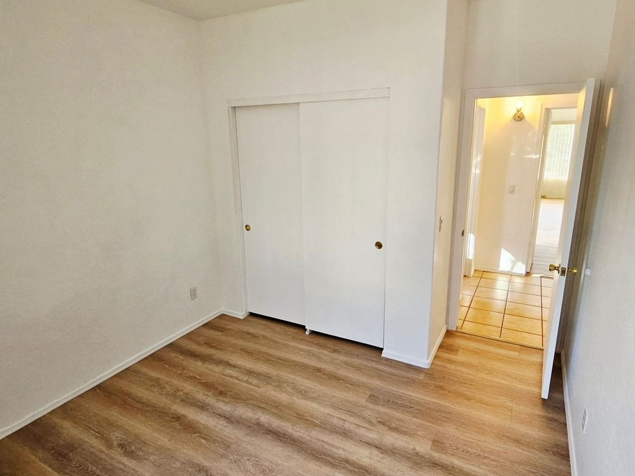 1725 W Tumbleweed Ln - Photo 5 of 11