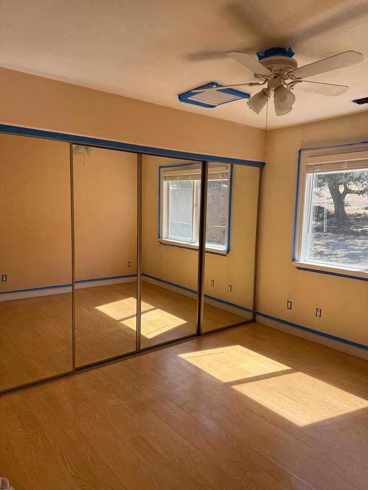 4167 Oakwood Dr - Photo 2 of 12