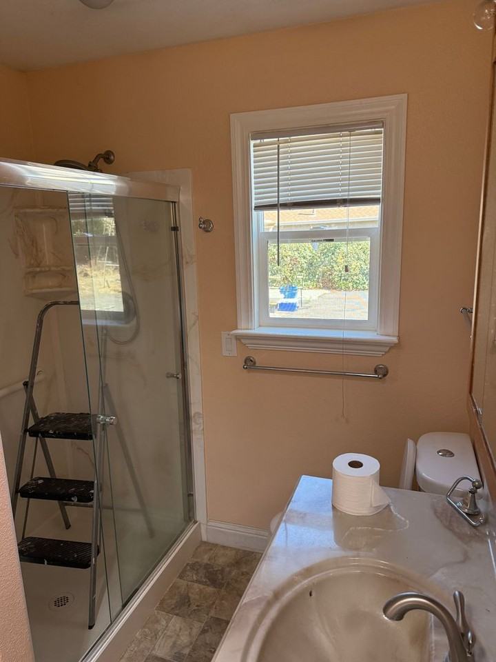 4167 Oakwood Dr - Photo 5 of 12