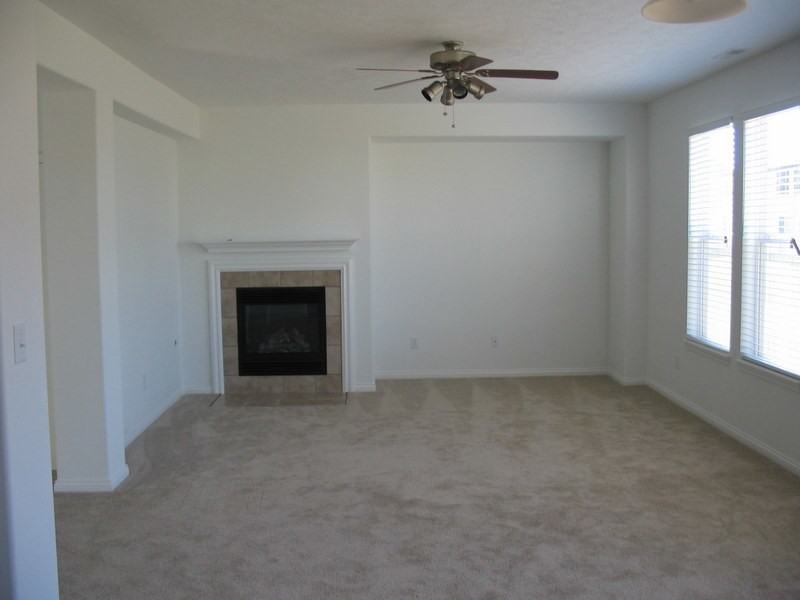 11249 Candice Dr - Photo 3 of 24