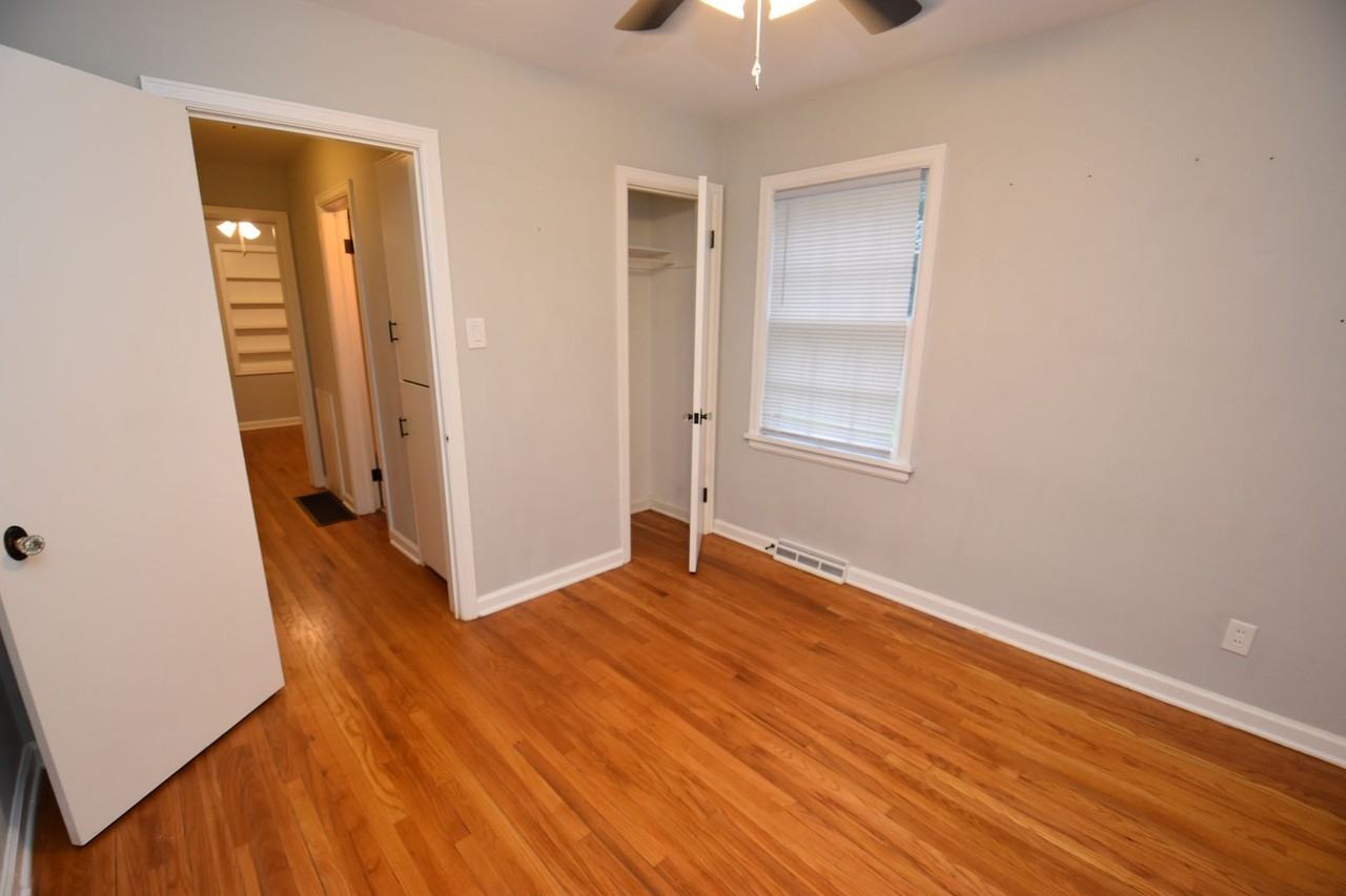19585 Sunset Ln - Photo 7 of 14