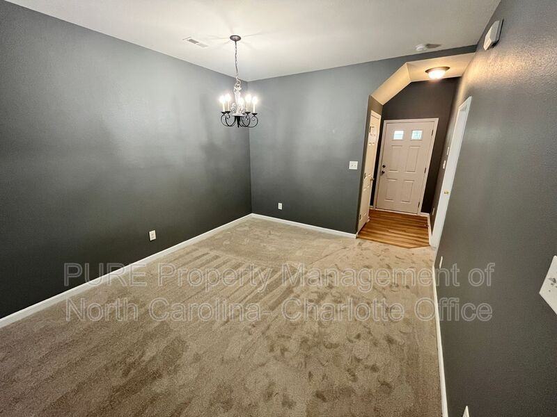 8267 Carob Tree Ln - Photo 6 of 27