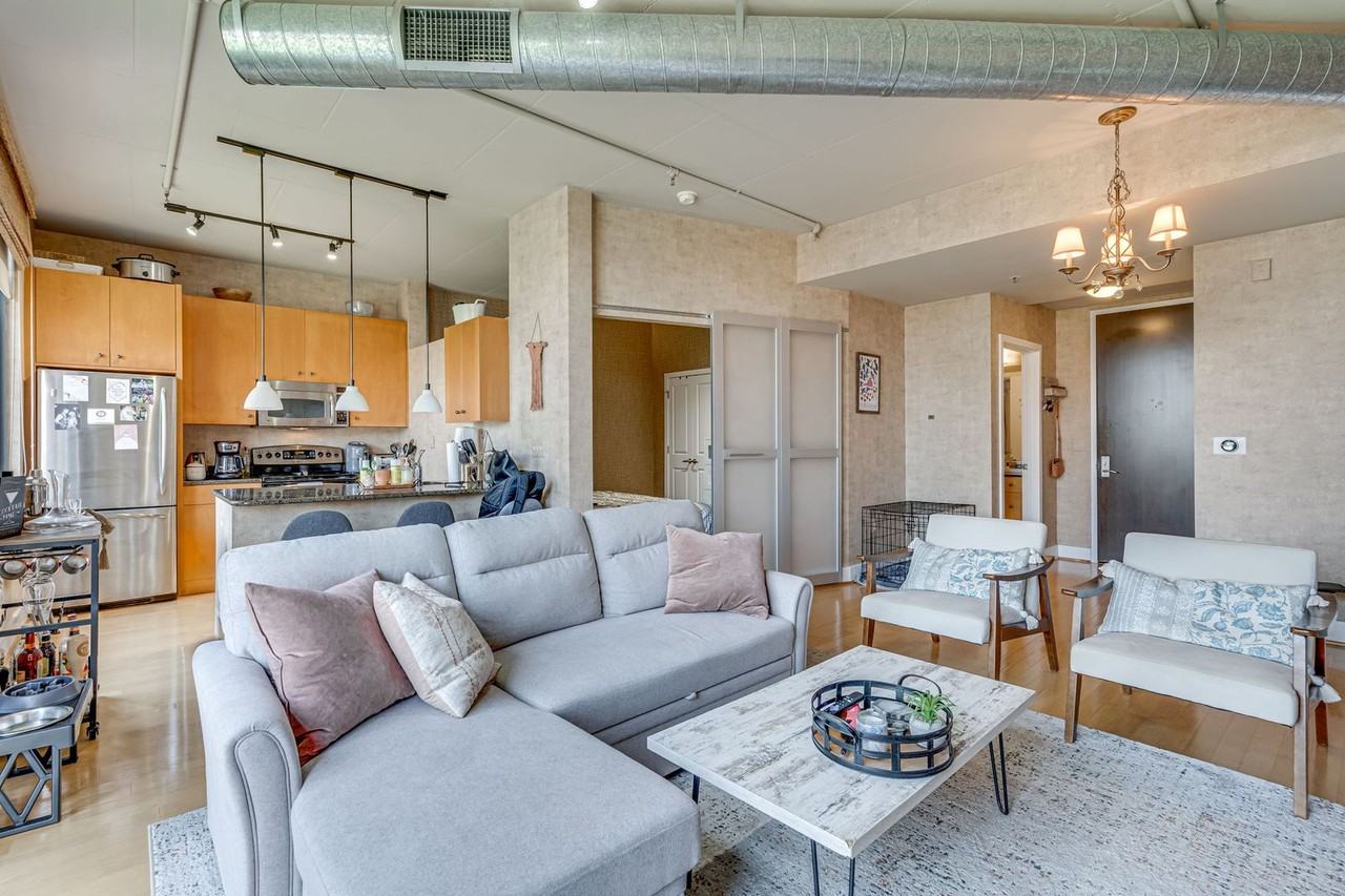 520 John Carlyle St - Photo 6 of 21
