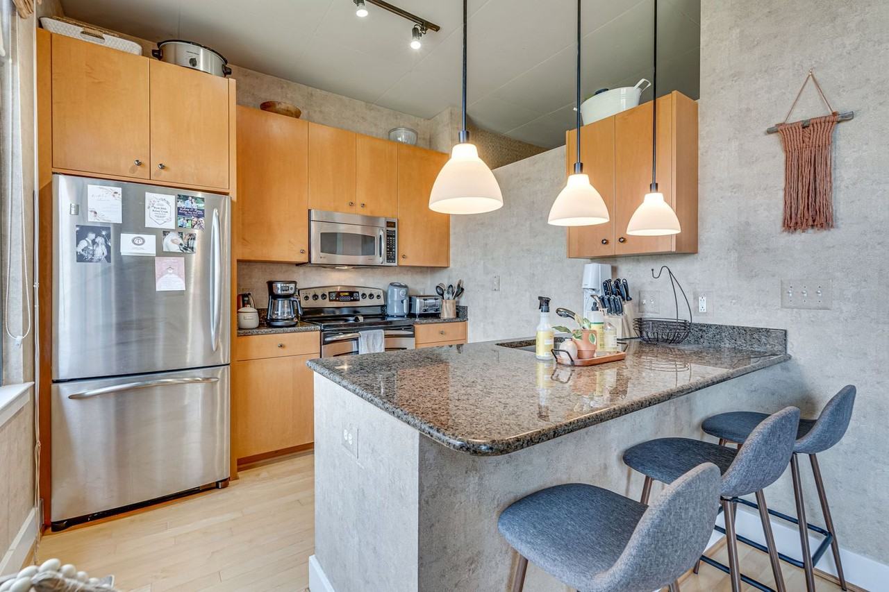 520 John Carlyle St - Photo 7 of 21