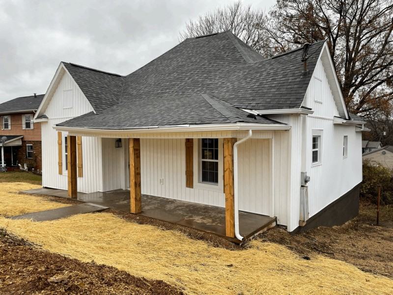 1423 Pickett Ave - Photo 3 of 23