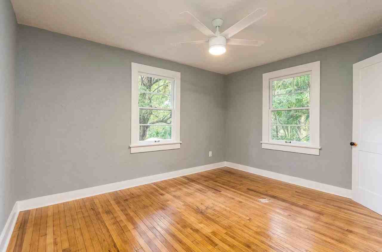 722 Ne 4th Ave - Photo 7 of 14