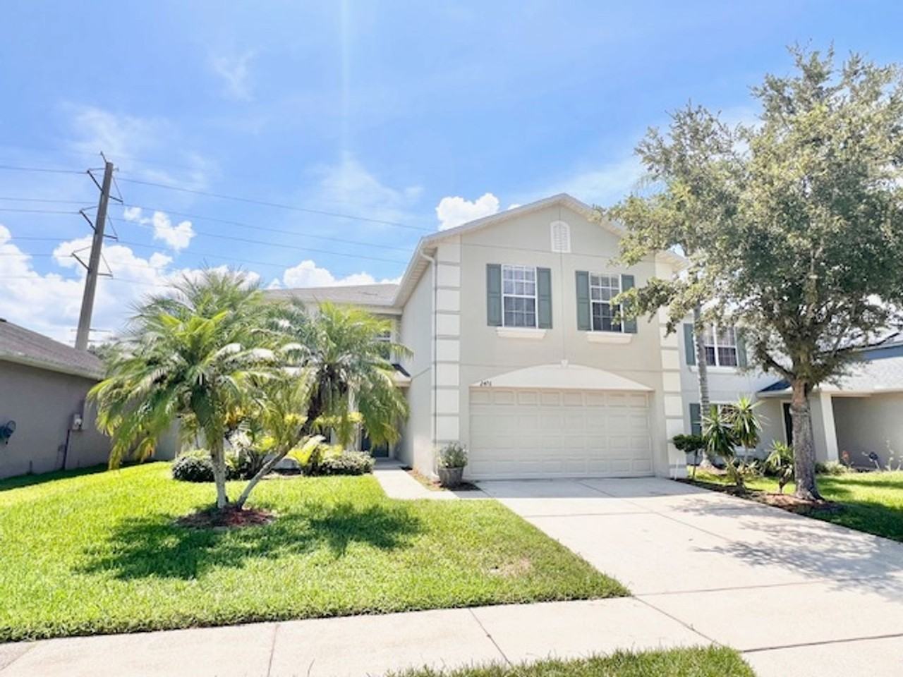 2476 Monte Cristo Way - Photo 2 of 32