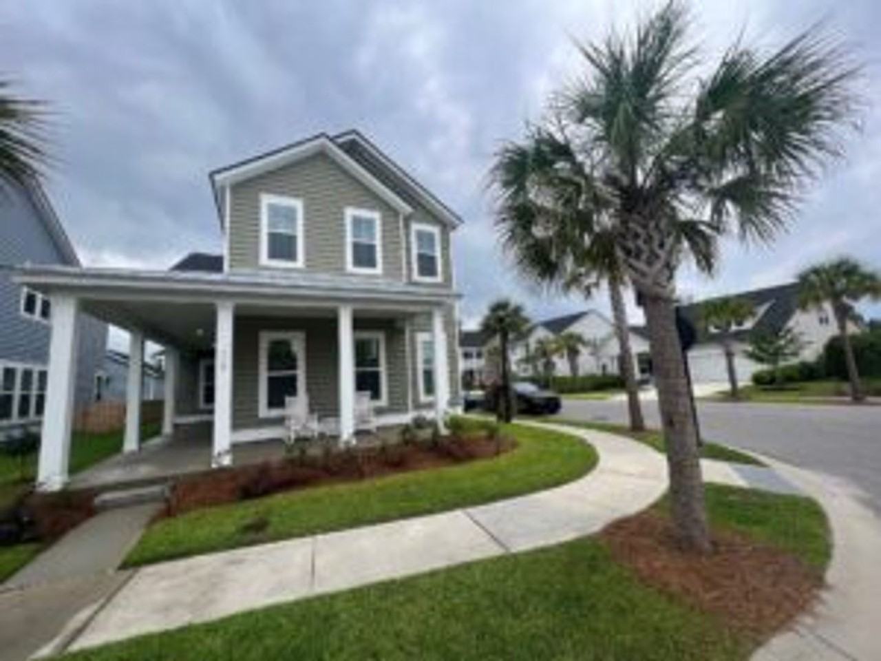 113 Garden Lily Ln - Photo 2 of 28