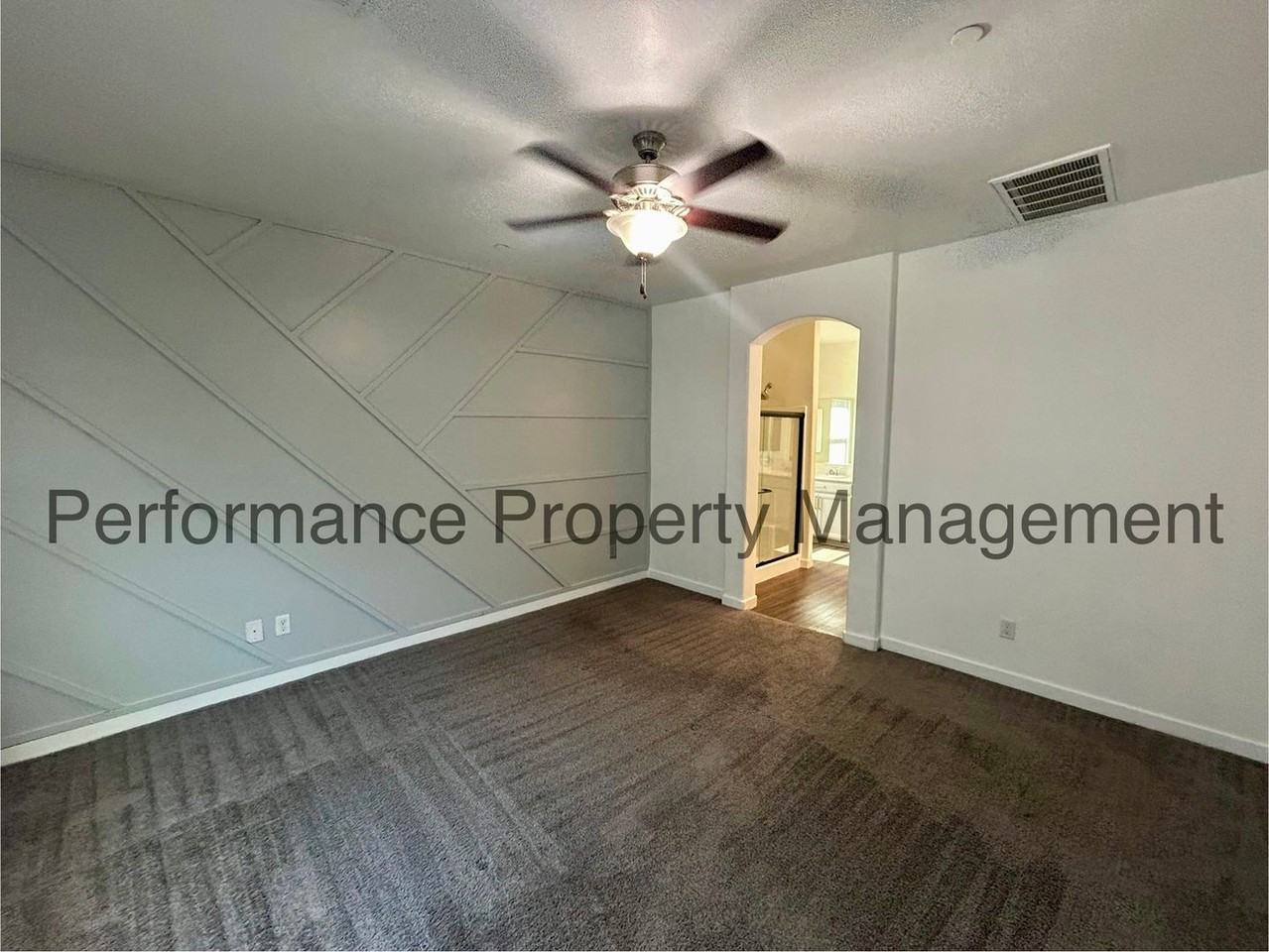 2505 Mercedes Dr - Photo 7 of 22