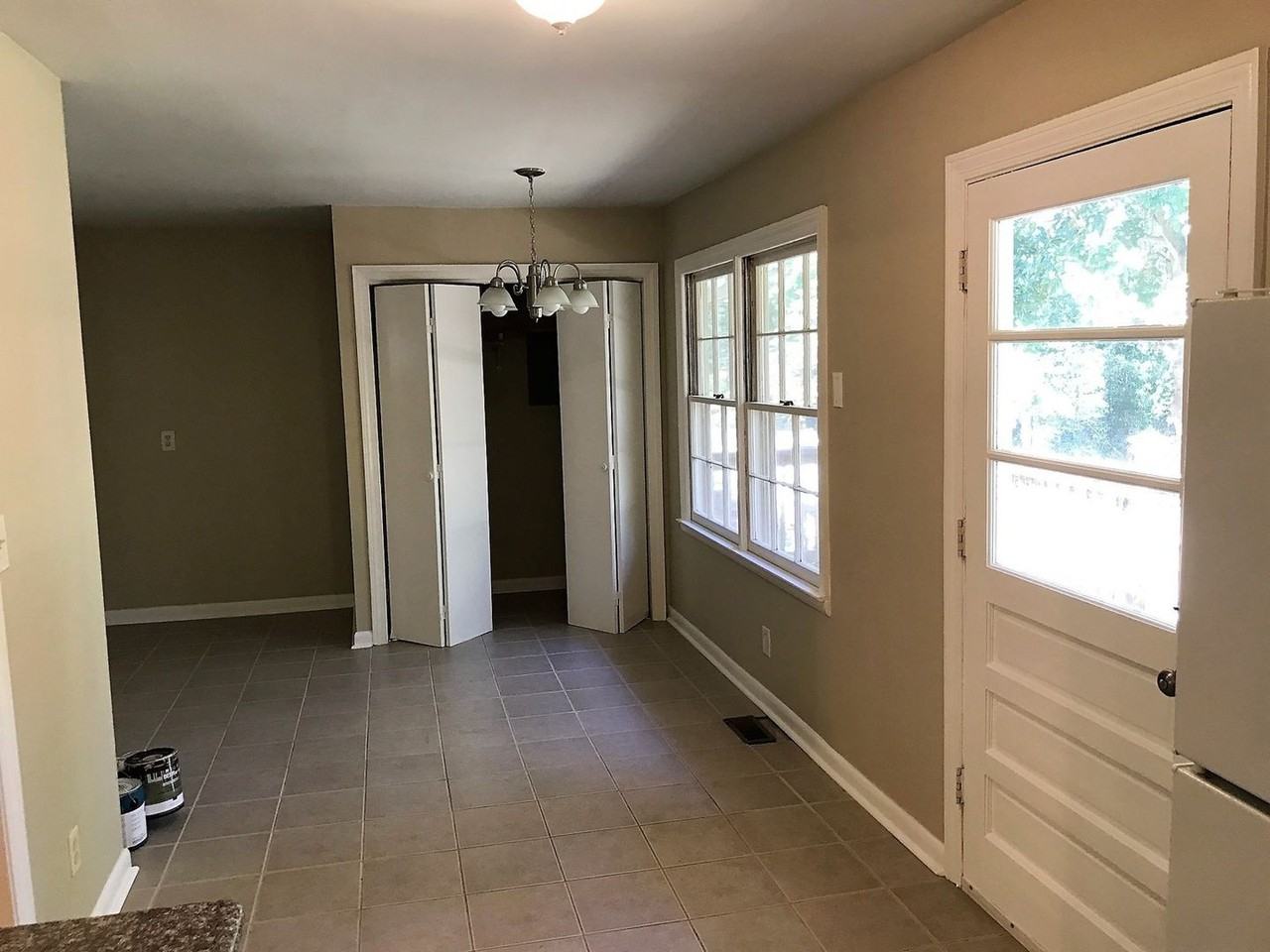 923 Verdi Way - Photo 3 of 10