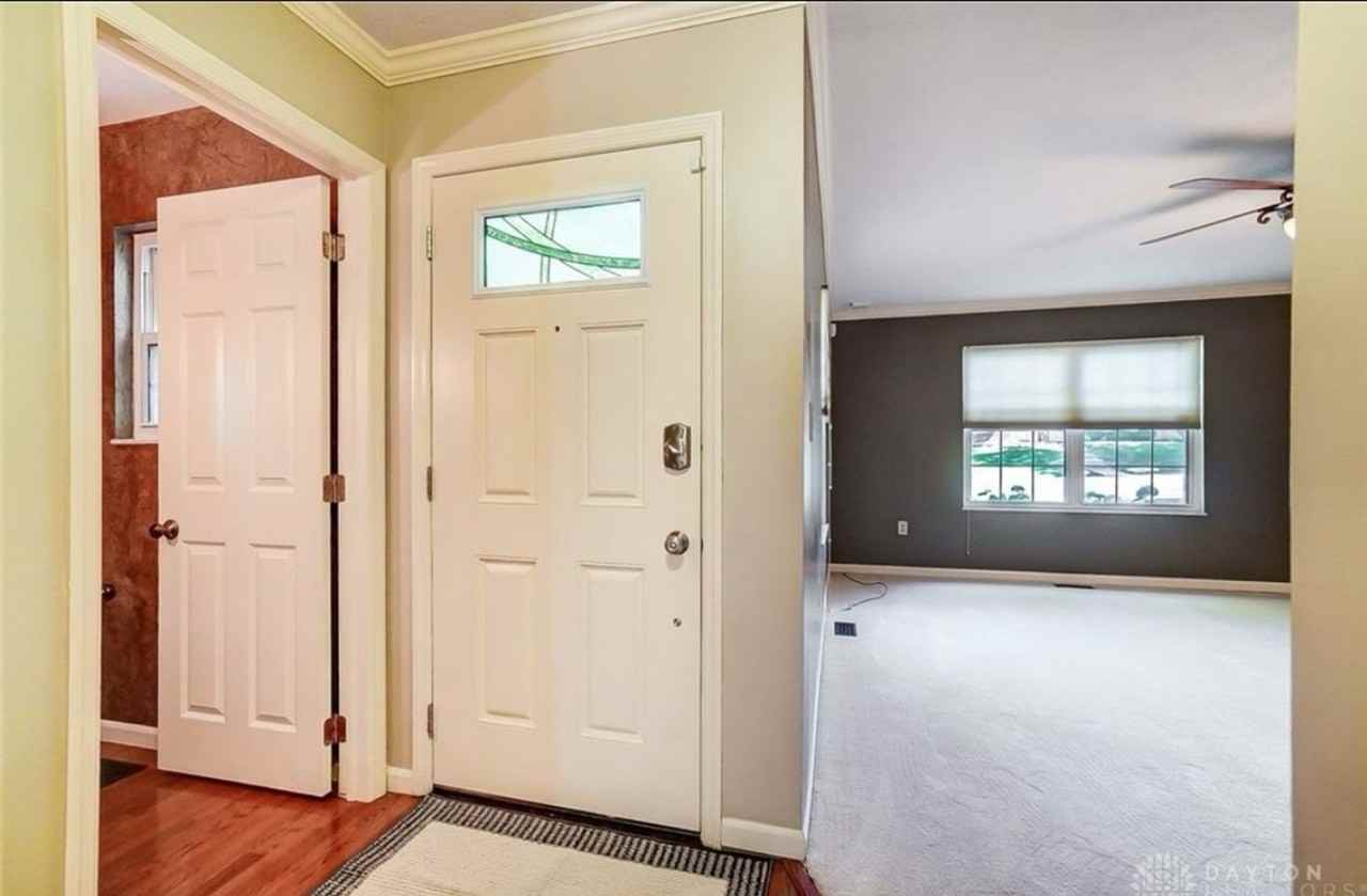 982 Patriot Sq - Photo 2 of 29