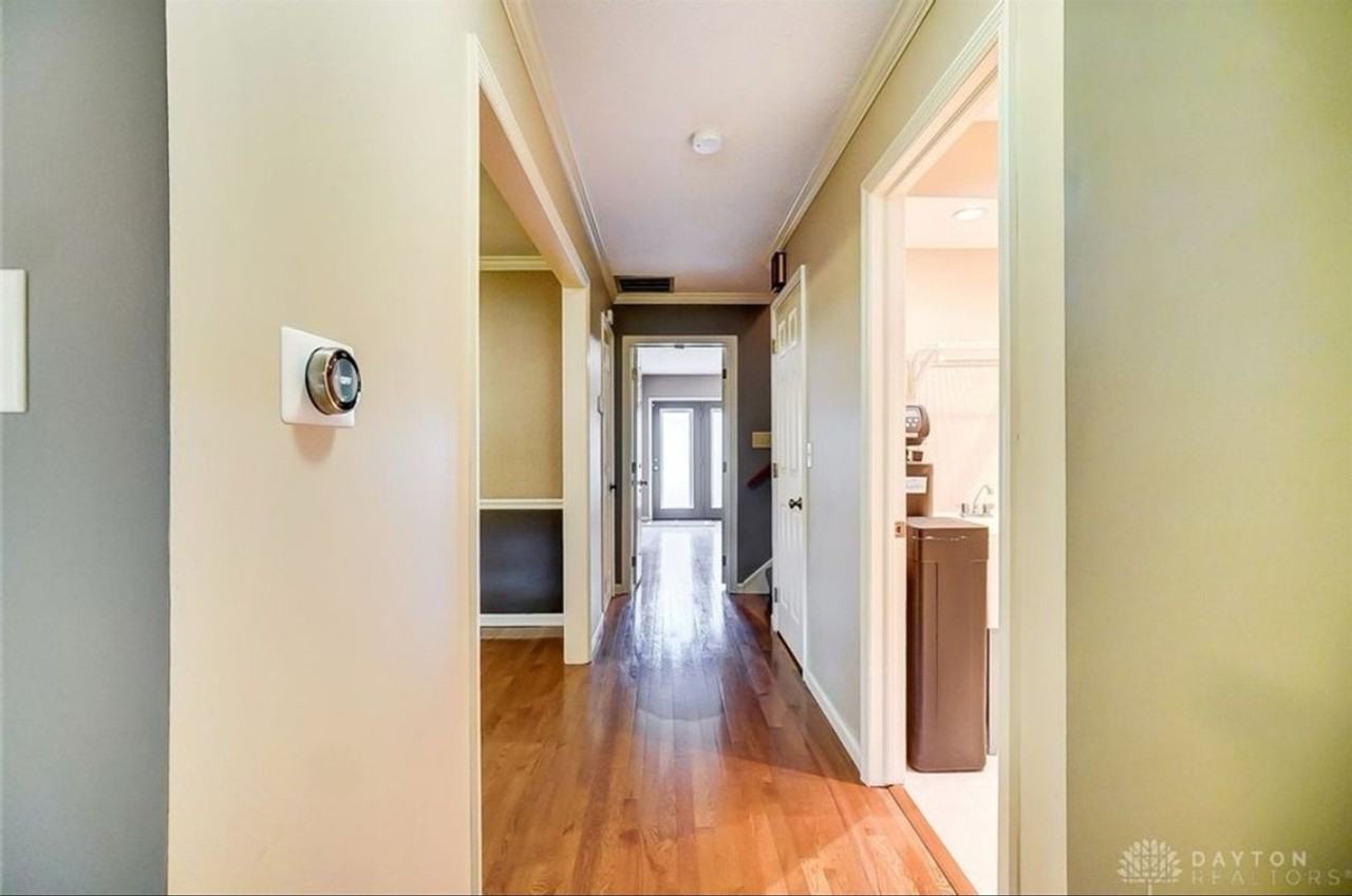 982 Patriot Sq - Photo 3 of 29