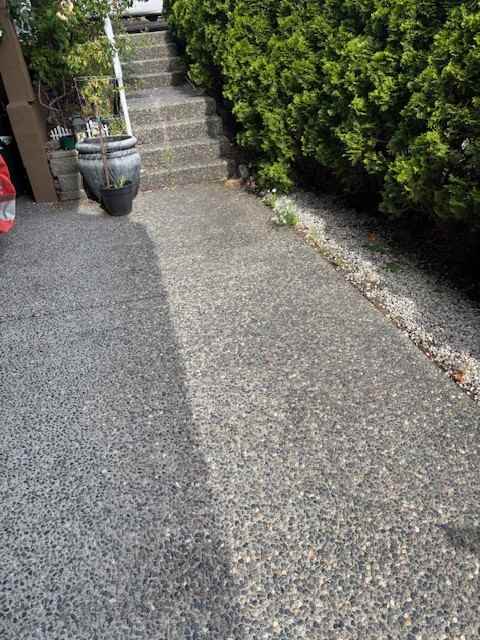 1230 Oxford Street - Photo 2 of 5