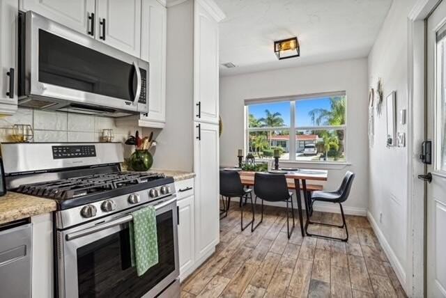 917 W Drew St - Photo 6 of 21