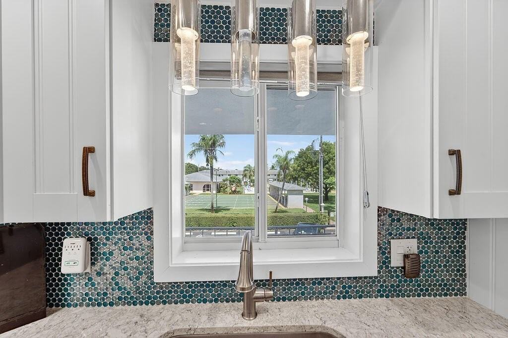 4 Westwood Ave #205H - Photo 4 of 25