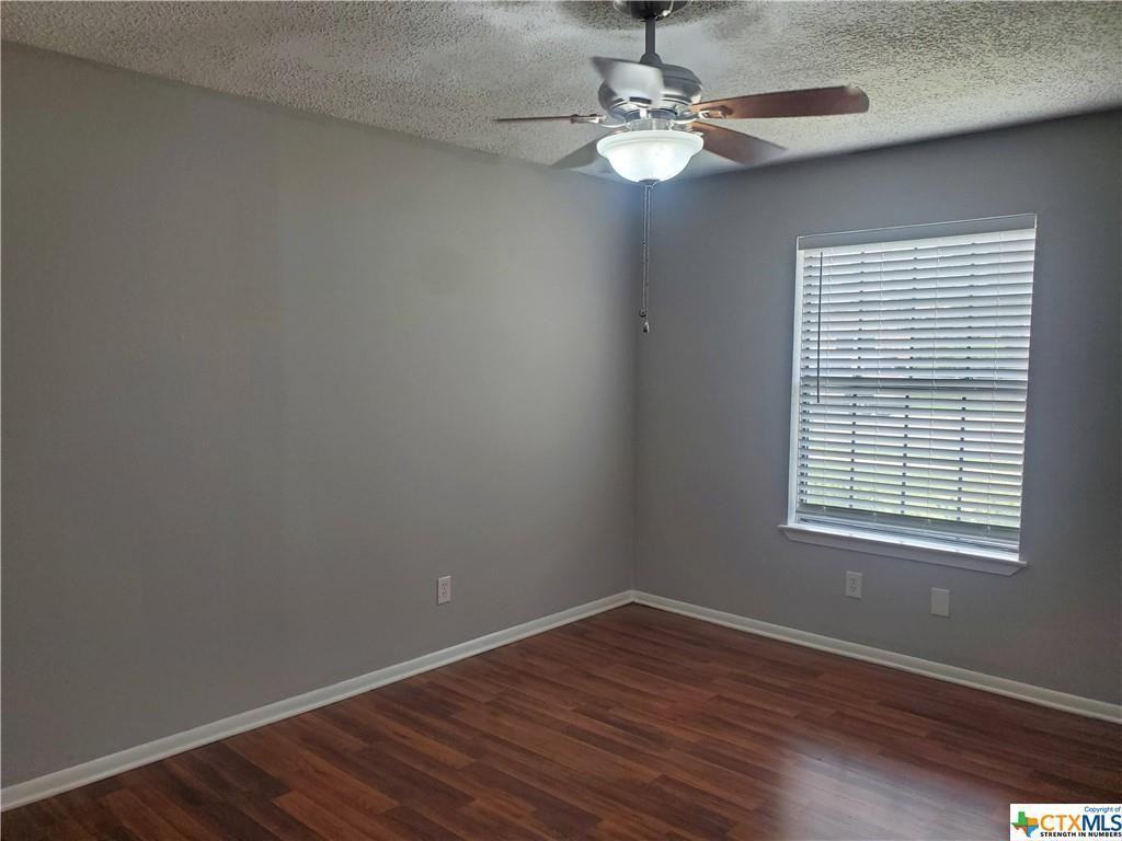 1217 Craig Street - Photo 6 of 10