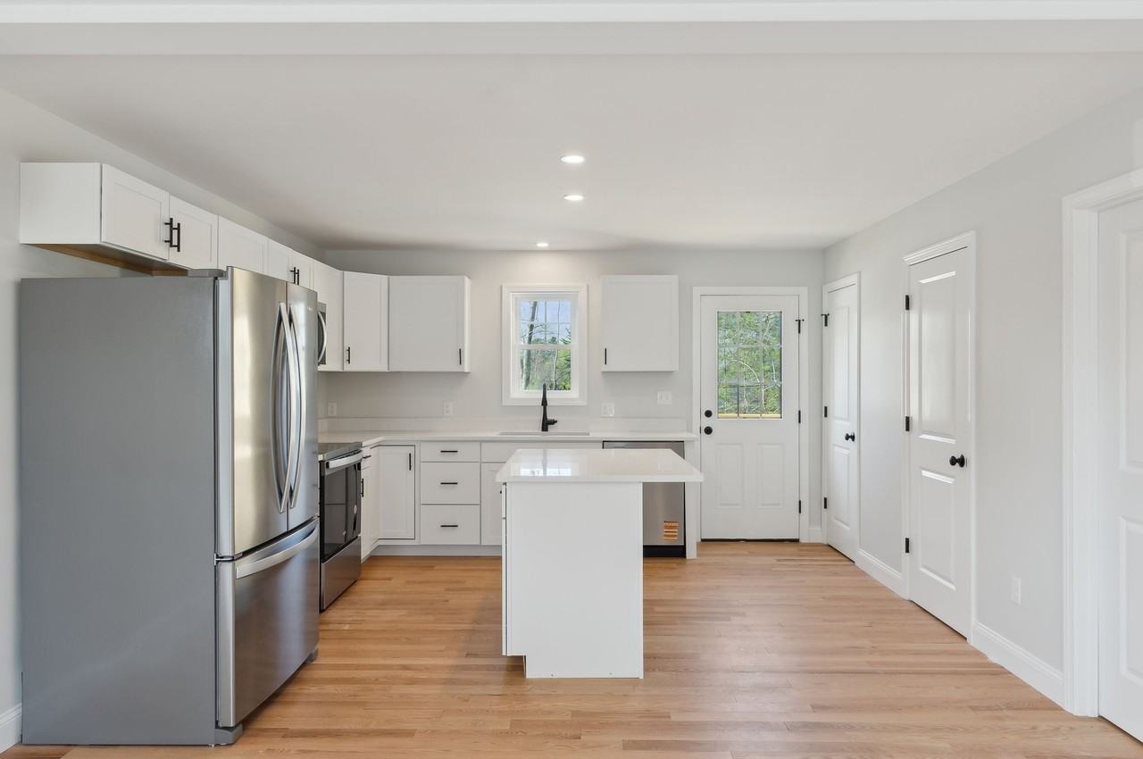 6-29 Legacy Lane - Photo 4 of 23