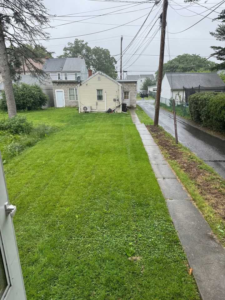 25 Chestnut Street - Photo 2 of 9