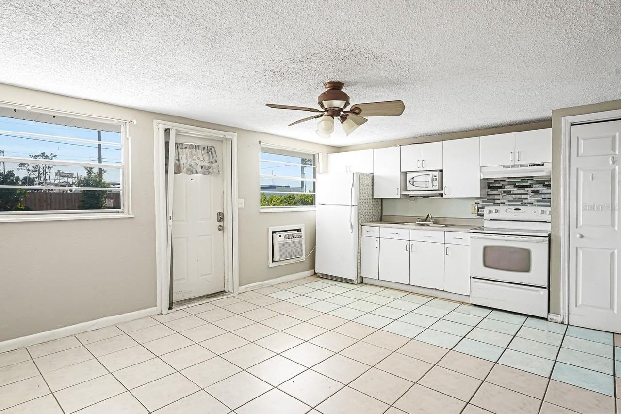 2021 Pennsylvania Avenue #2 - Photo 7 of 15