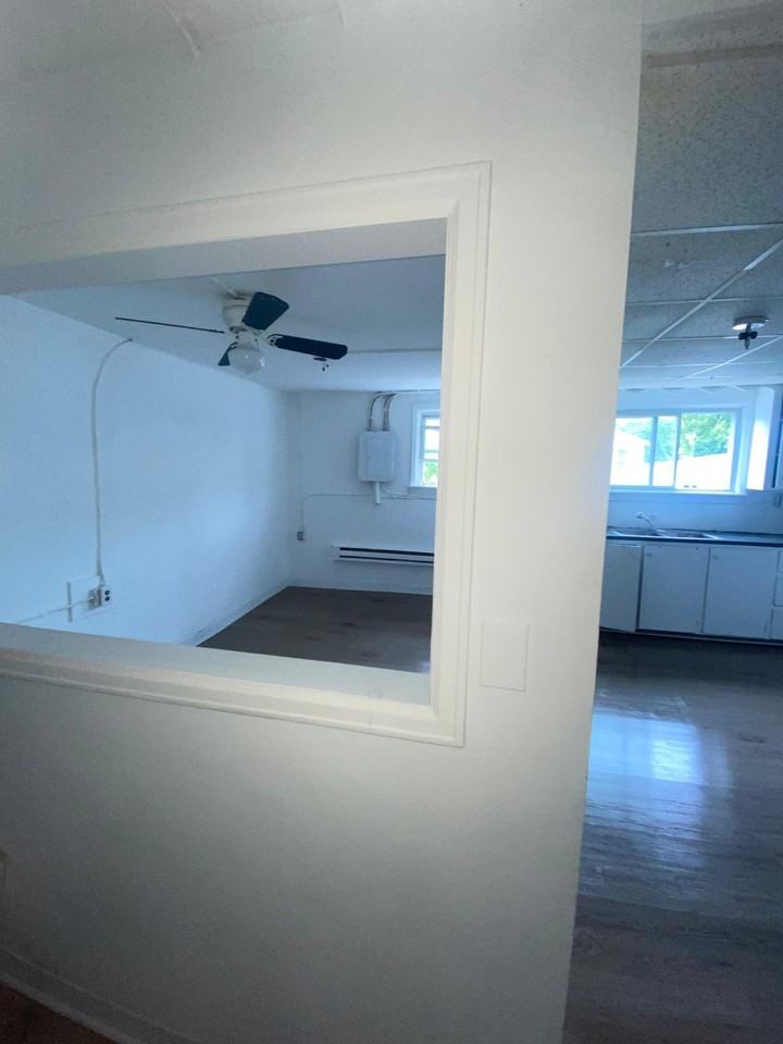912 Park Street - Photo 5 of 28