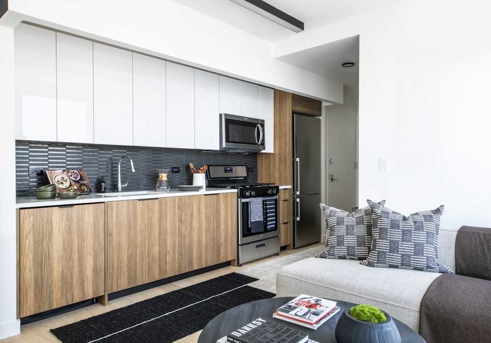 Gotham Point - Photo 6 of 50