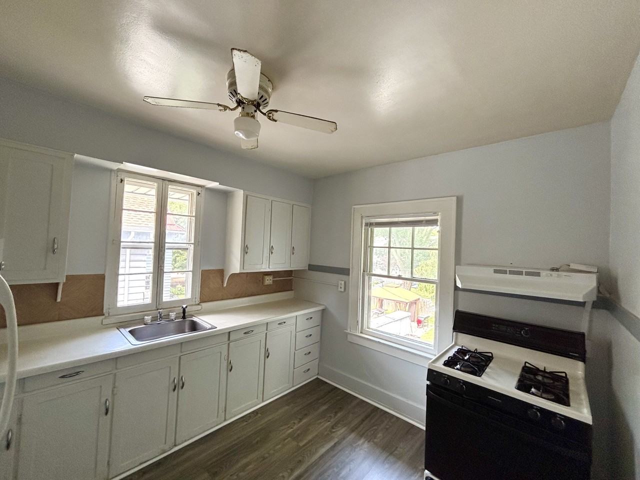 640 Magee Ave #2 - Photo 2 of 12