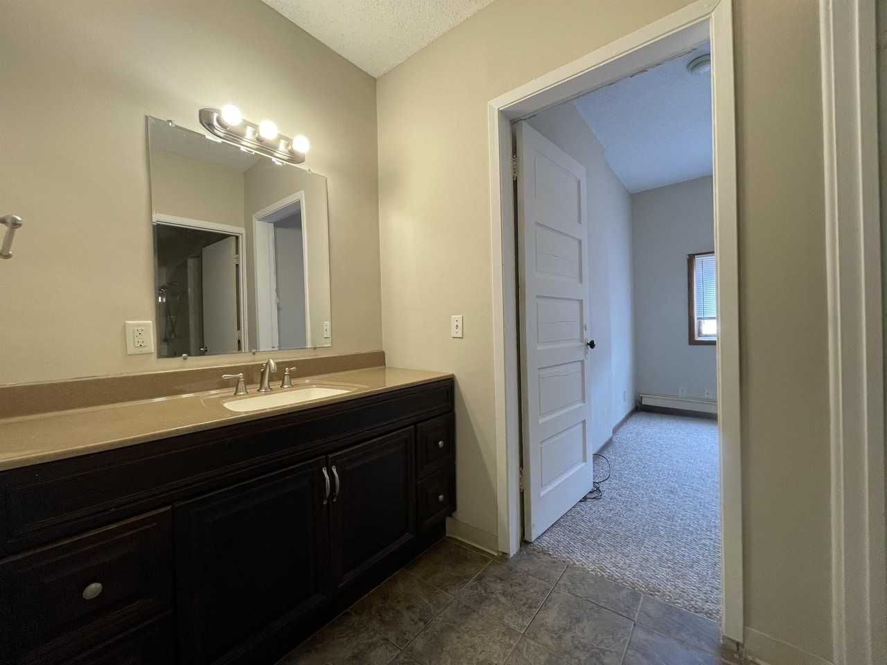 3634 Harriet Ave #1 - Photo 5 of 20