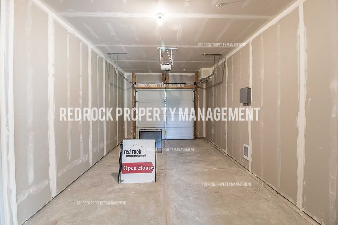 1532 E Latitude Ln #1 - Photo 3 of 17