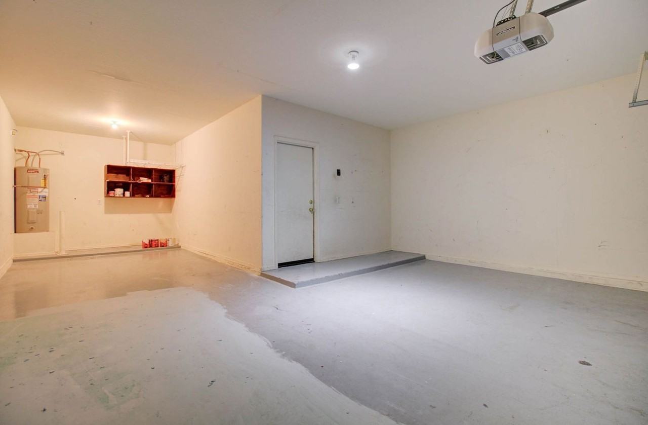 5659 S 239th Dr - Photo 2 of 50