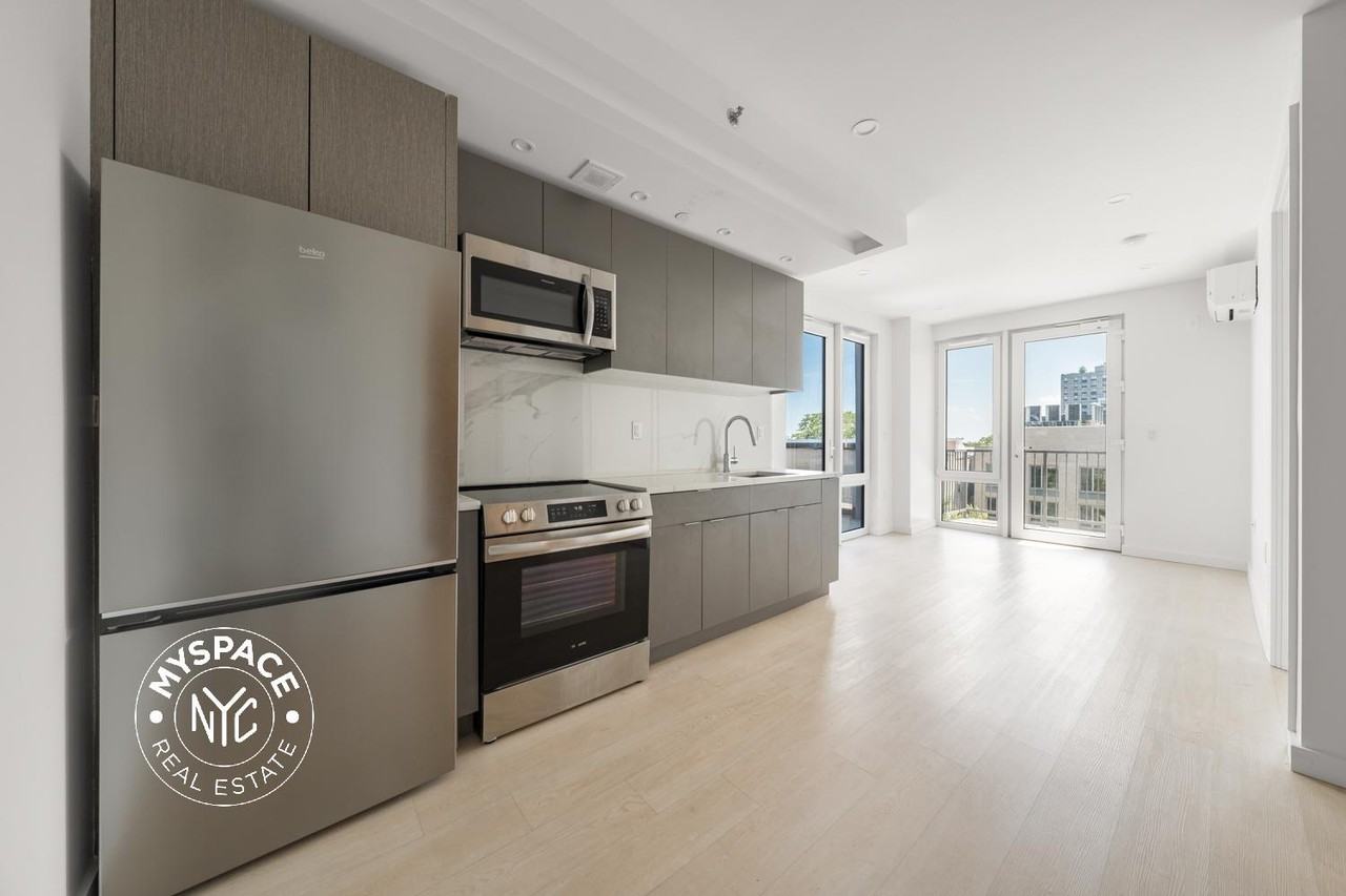 1499 Bedford Ave #7C