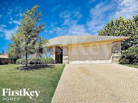 10163 Trail Ridge Dr - Photo 1 of 1