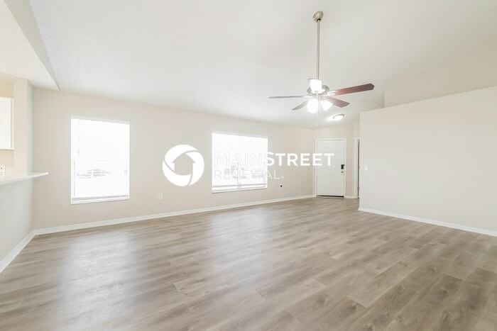 139 Richmar Ave - Photo 2 of 16