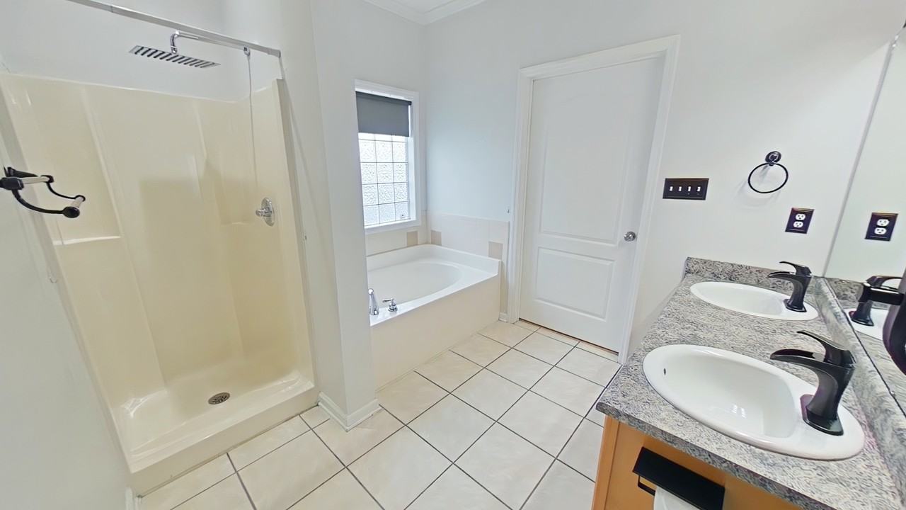 1324 Kershaw Loop #206 - Photo 7 of 35