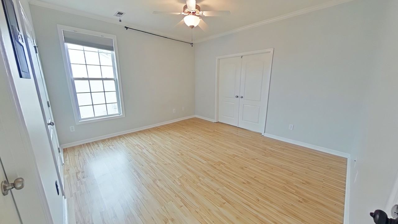 1324 Kershaw Loop #206 - Photo 5 of 35
