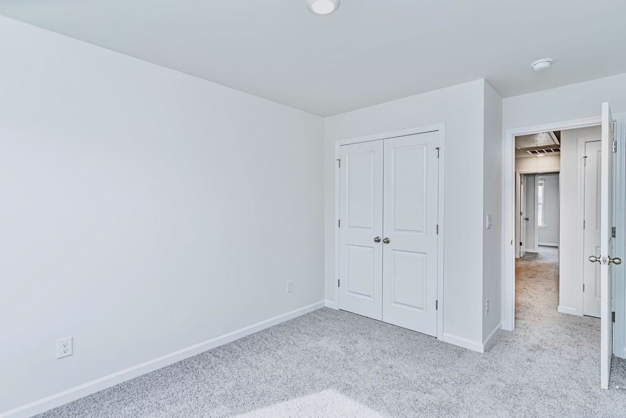 31 Sunriff Ct #1 - Photo 2 of 21