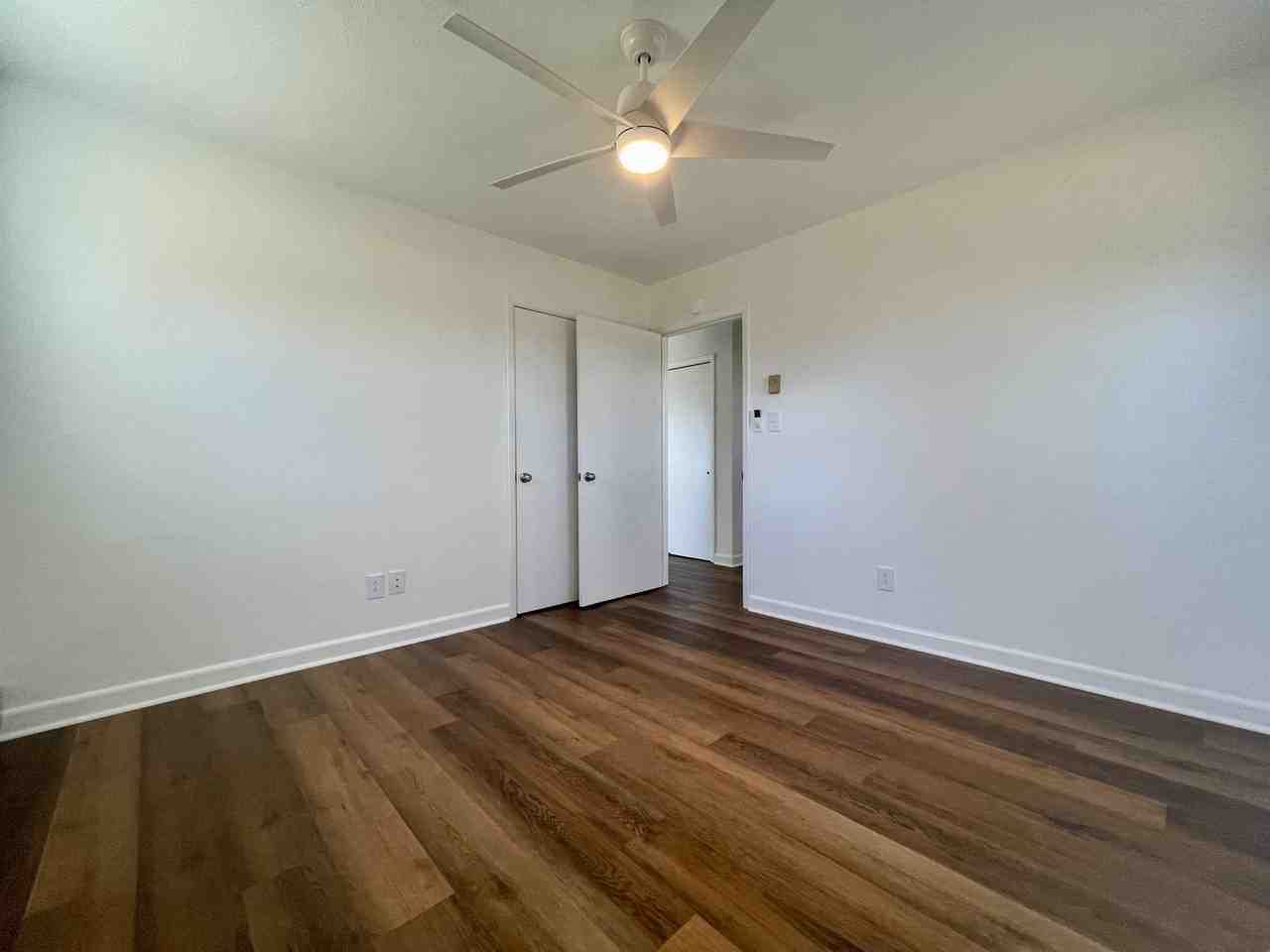 317 Enola Rd - Photo 2 of 17