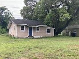 702 22nd St - Photo 1 of 1